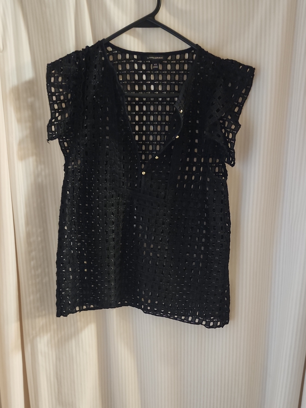 Banana Republic Black Crochet V-Neck Overlay Top